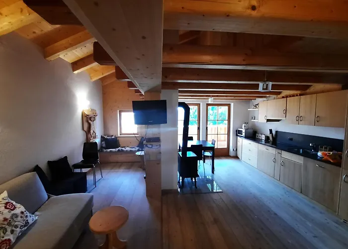 Tabia Su'n Coi Chalet