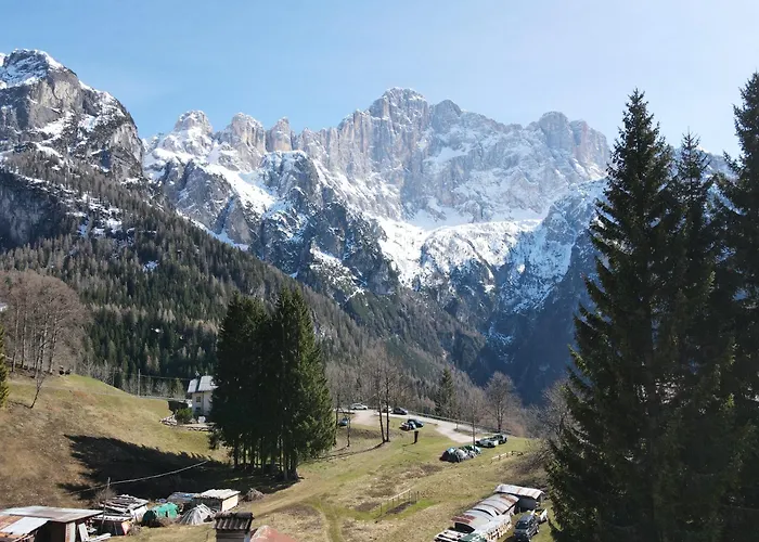 Tabia Su'n Coi Chalet